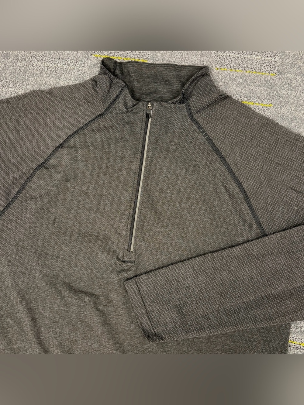 Lululemon Metal Vent Tech Half Zip Men's Large Gray Athletic Performance Stretch